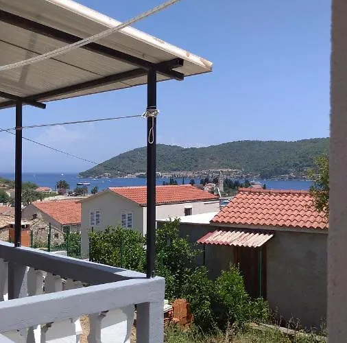 Moki Apartment Vis