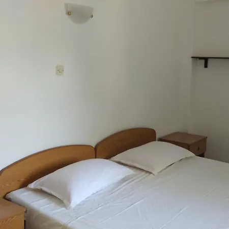 Apartment Moki *